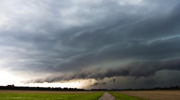 cod rosu de furtuni in romania toate zonele vizate