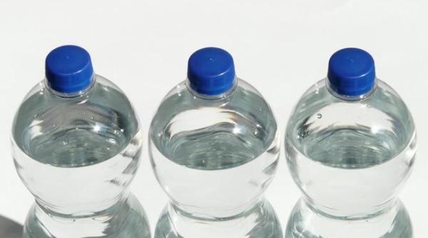 apa imbuteliata afecteaza mediul de pana la 3 500 de ori mai mult decat apa de la robinet