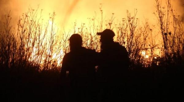 incendii devastatoare in grecia  premierul avertizeaza cetatenii   video