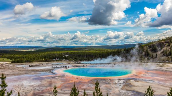 peste 1 000 de cutremure au zguduit parcul national yellowstone in ultima luna