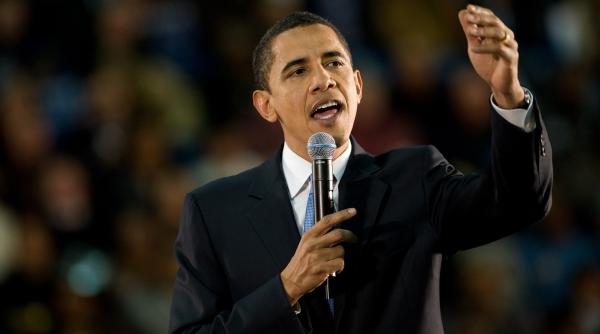 video de la petrecerea de 60 de ani a lui barack obama participantii au fost fortati sa stearga imaginile