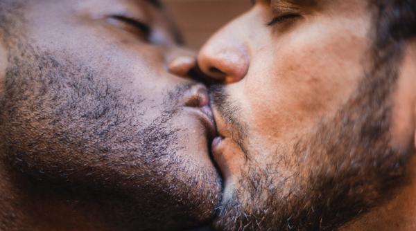 aur are alergie la lgbtiq si cere primariei capitalei sa interzica marsul de pe calea victoriei