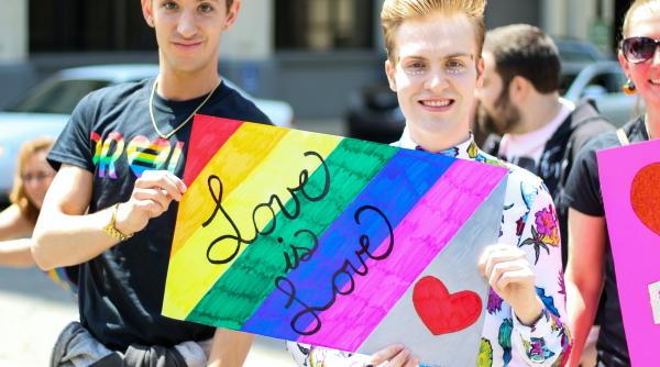 pmp cere amanarea marsului bucharest pride  o provocare in ajunul uneia dintre cele mai mari sarbatori