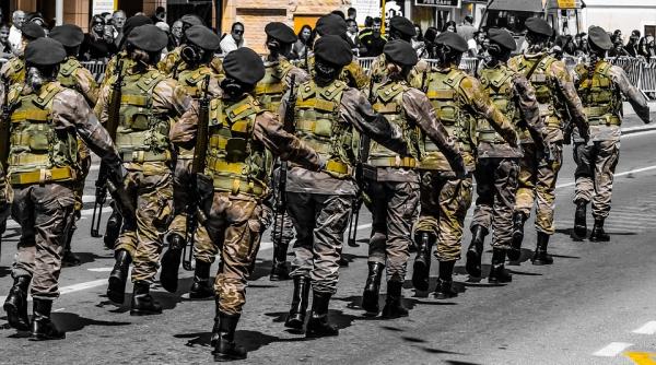 recrutelelor armatei indoneziene le era verificata virginitatea printr o metoda cruda conducerea a oprit aceste verificari