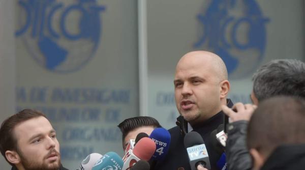 ungureanu usr dupa ce citu nu a stiut cat costa o paine nu stiu exact pe ce planeta e il invit sa traiasca cu 1 200 de lei