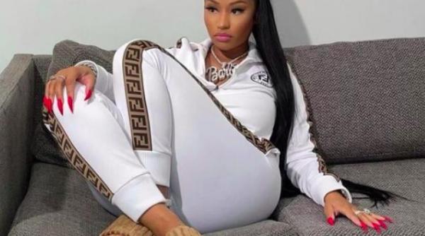 belele mari pentru nicki minaj cantareata este data in judecata de o femeie pe care sotul sau a incercat sa o violeze