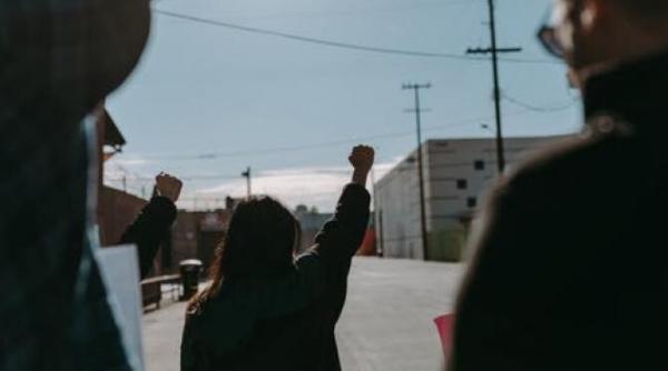 ucraina interventie la un protest in apropierea cladirii presedintiei