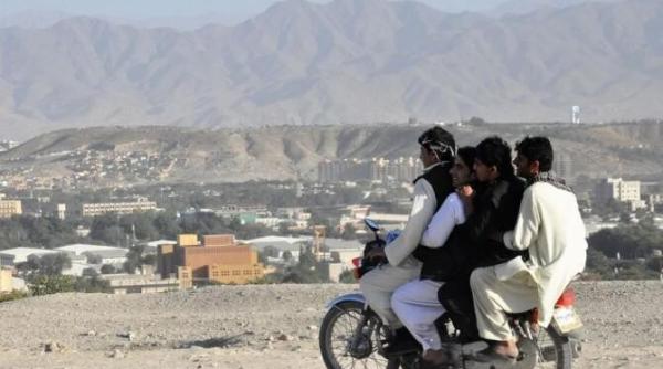 insurgentii islamisti s au instalat in palatul prezidential din kabul