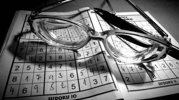 a murit creatorul jocului sudoku