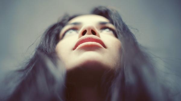 cum iti dai seama ca ai deviatie de sept primul simptom