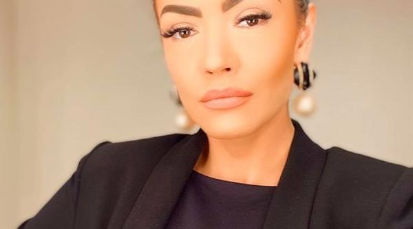 andreea mantea durere uriasa mergeam in cimitir si vorbeam cu ea mi se spunea ca am innebunit