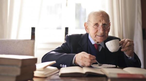 pensie stagiul de cotizare poate fi completat si dupa 31 august iar vechimea se poate cumpara pana in septembrie 2023