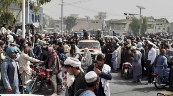 presedintele joe biden intentioneaza sa mentina fortele la kabul si dupa data de 31 august