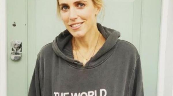 reporterul cnn clarissa ward agresata in afghanistan de talibani