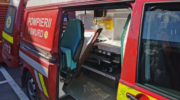 paramedici din mures batuti de un barbat beat a fost avariata si ambulanta