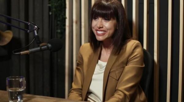 cum e denise rifai atunci cand nu o vede nimeni