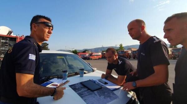 prima misiune a pompierilor romani in attica