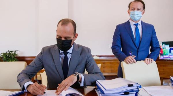 vilceanu nu stie cat este salariul minim rares bogdan haideti sa avem putina rabdare cu el