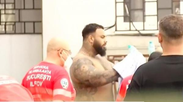 interlopul bebino saltat de mascati de la o clinica de infrumusetare