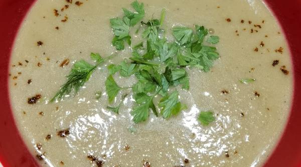 supa crema de ciuperci reteta andreei marin gustoasa si parfumata apreciata de intreaga familie