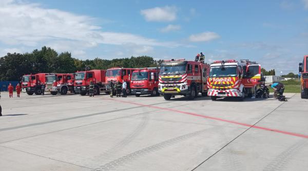 plan rosu pe aeroportul din iasi un avion venit din italia nu a putut ateriza
