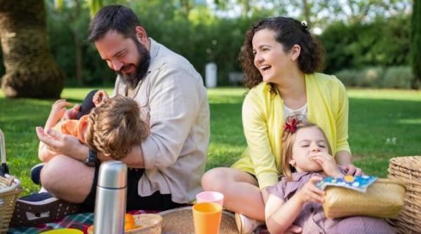 31 august sau ziua mondiala a luarii mesei in aer liber iata ce poti face astazi