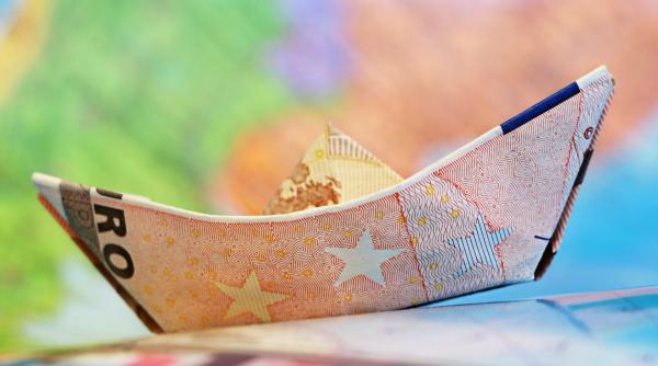 euro 4 94 lei cosea s ar putea sa ajungem la pragul psihologic inainte de sfarsitul anului