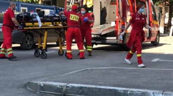 heimlich si auto heimlich  cum te salvezi atunci cand apare inecarea cu un corp strain  ciuhodaru  toti ar trebui sa stim