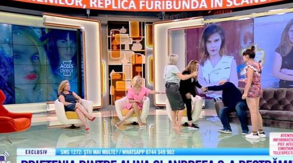 mama gemenilor morti a sarit la bataie la acces direct vaida nu vreau sa vad prostituate care se bat la mine in platou