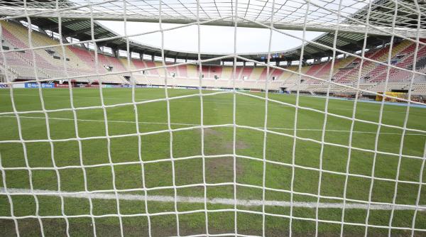 mirel radoi criticat dupa meciul cu macedonia de nord unde i mingea si gramada