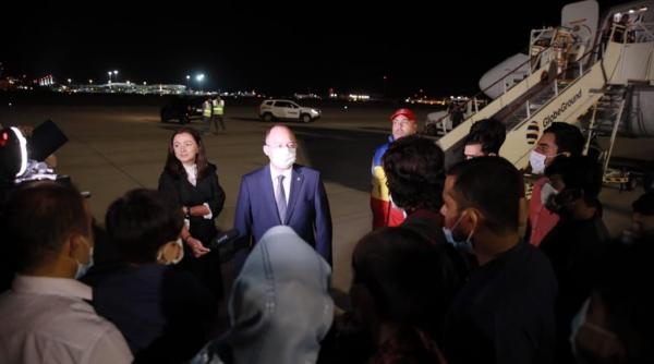 cei 139 de afgani ajunsi in romania vor primi cazare gratuita si diurna de aproximativ 12 lei pe zi