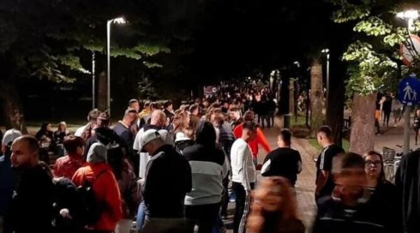 cifre oficiale untold  14 persoane depistate cu covid  peste 56 000 de oameni  in prima zi de festival