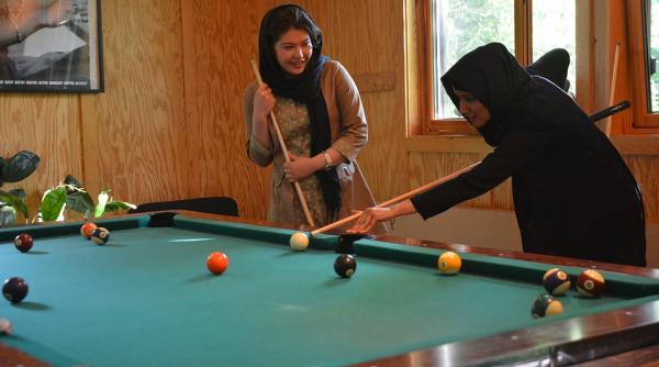 o romanca din kabul ia pulsul noului regim