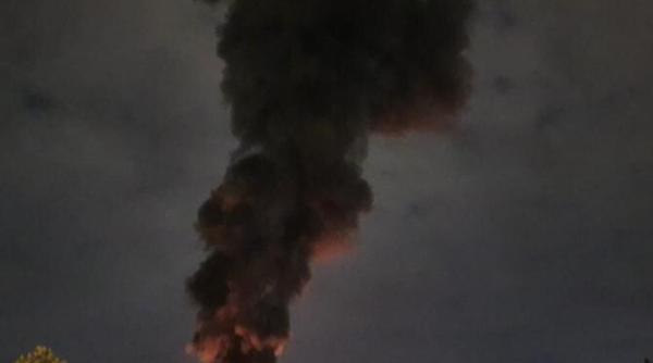 incendiu la un bloc dintr un ansamblu rezidential din bucuresti