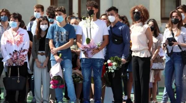 gramatica actualizata 2021 profesoara mariana badea atentioneaza asupra capcanelor din limba romana credeti ca stie vreun copil sa rezolve