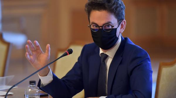 alegeri usr plus bulai maine dimineata incepe votarea in cel mai plictisitor partid din romania