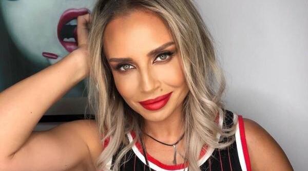 oracolul vedetelor 20 de lucruri despre adina halas hugeanu