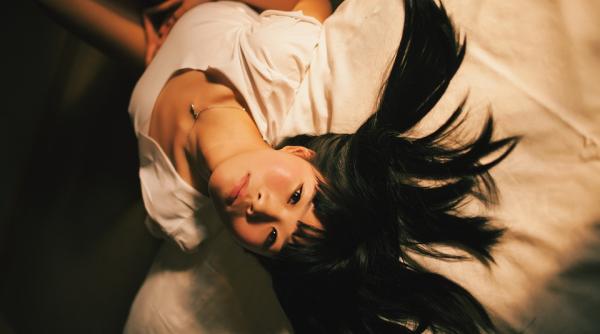 secretul tenului perfect al asiaticelor isi face pielea ca de portelan pentru perioada rece a anului gasesti o floare minune in gradina ta