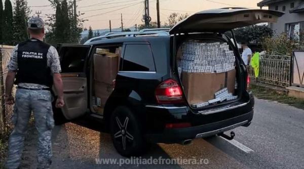 video focuri de arma pentru oprirea in trafic a doua autoturisme incarcate cu tigari de contrabanda
