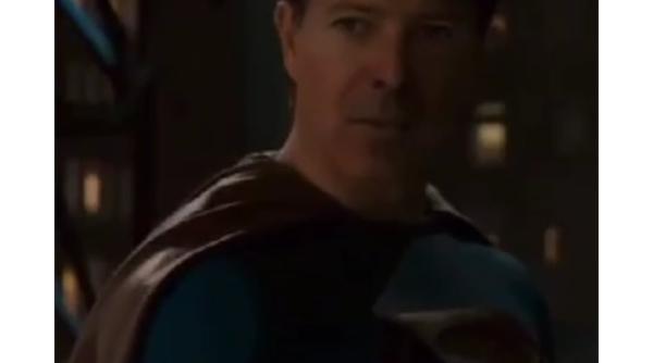 citu explica imaginile cu superman premierul s a distrat