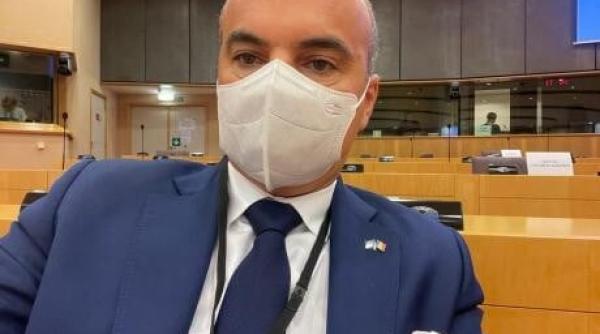 rares bogdan atac la adresa lui nicusor dan nicusor ne va explica de ce