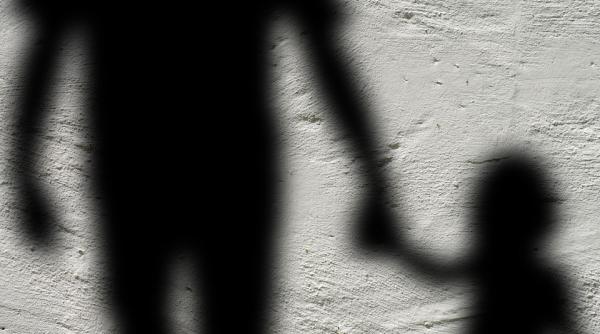 cazul care a socat romania cati ani de inchisoare a primit pastorul din suceava care si a violat copiii timp de 6 ani