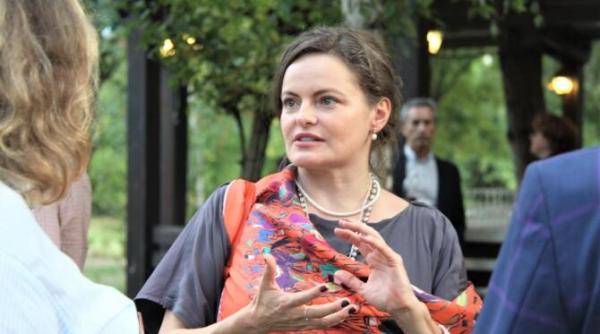 fiti de 10 strada de c arte implineste un deceniu