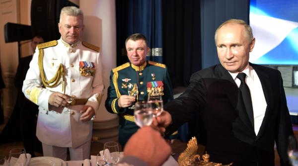 alegeri fara opozitie castigate en fanfare de rusia unita putin cale libera sa l depaseasca pe stalin analiza razvan munteanu pe plan extern