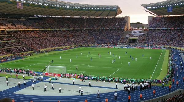 campionat mondial la doi ani uefa vrea o consultare reala