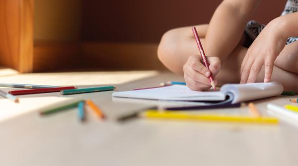 cazuri covid o gradinita din targoviste a trecut in totalitate la cursurile online