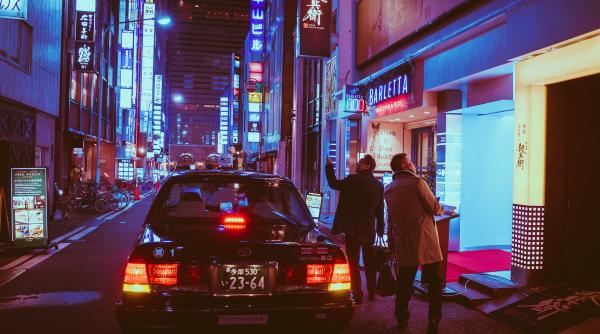 cele mai celebre taxiuri din lume complet electrice in 2023