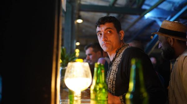 george simion si a serbat ziua cu 100 de invitati fara masti de protectie si cu injurii la adresa usr