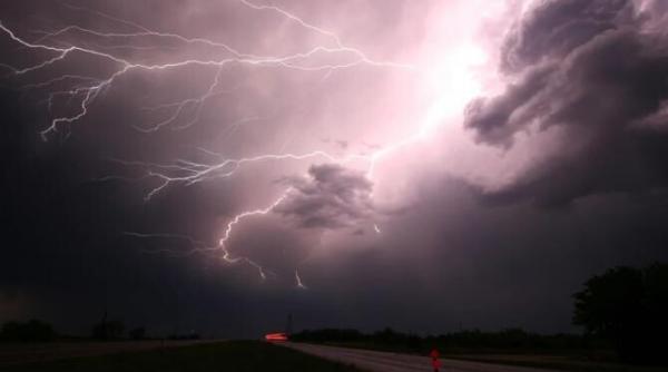 mae atentionare de calatorie in spania coduri portocaliu si galben de precipitatii furtuni si vant de coasta