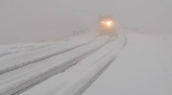 strat de zapada de 10 centimetri pe transfagarasan video